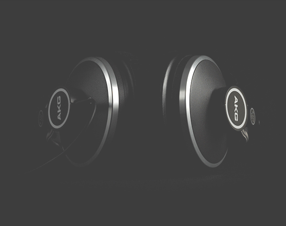 Headphone
